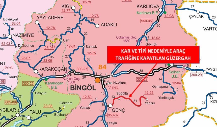 Bingöl’ün ilçesinde bir yol trafiğe kapatıldı