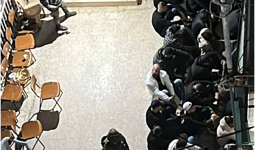 Düğün salonunu basan işgal rejimi damadı alıkoydu