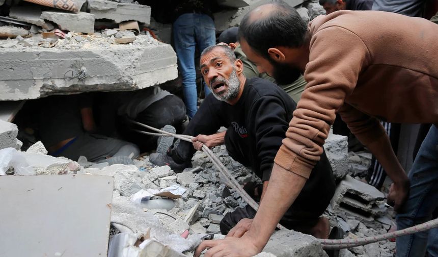 Gazze’de Can Kaybı 71 Bin 654’e Yükseldi