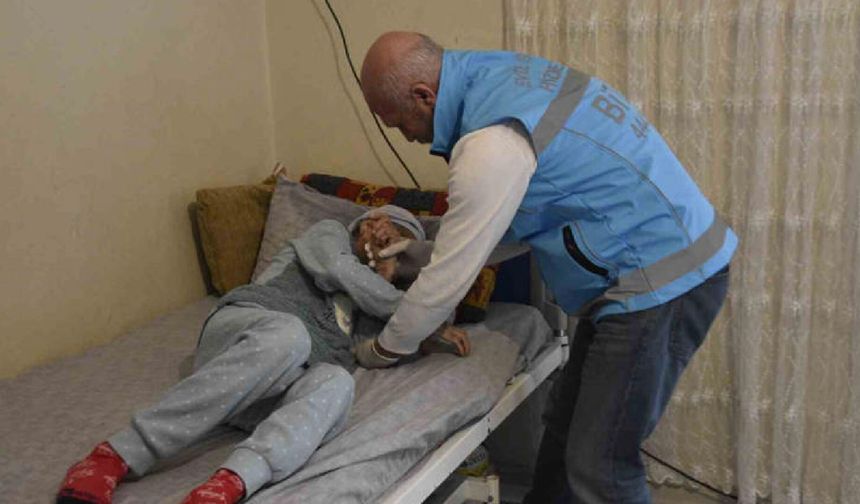 Bitlis’te 'YAŞAM' Sağlıklı Yaş Alma Merkezi Hizmete Açıldı