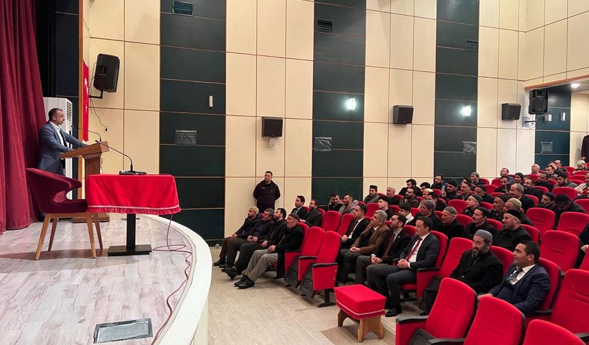 Hizan’da “Ramazan, Cami ve Hayat” Konferansına Yoğun İlgi