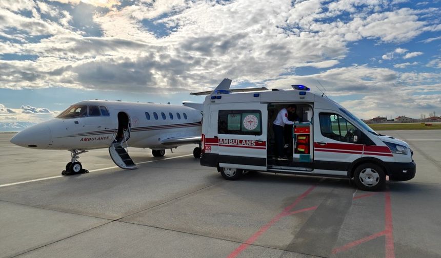 Van’da kalp hastası bebek ambulans uçakla İstanbul’a sevk edildi