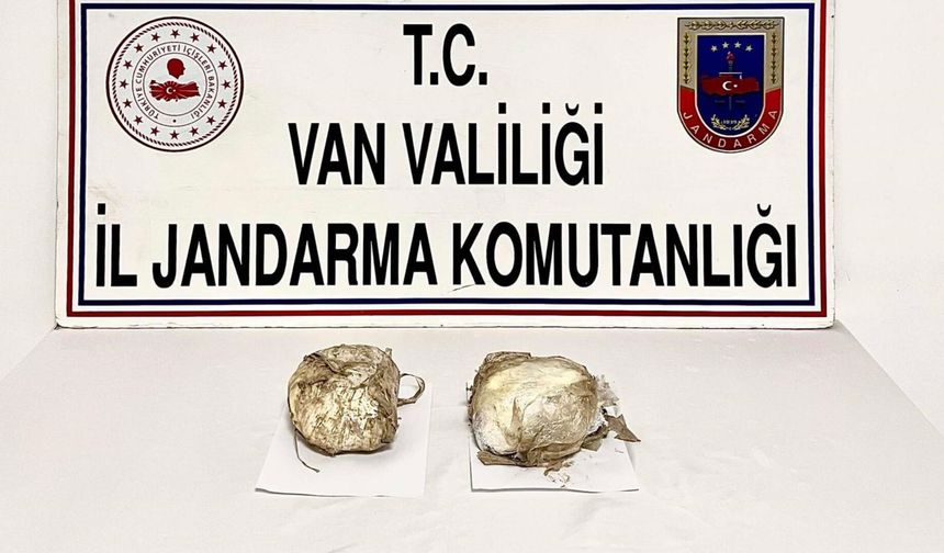 Van'da 4 kilo 270 gram afyon sakızı ele geçirildi