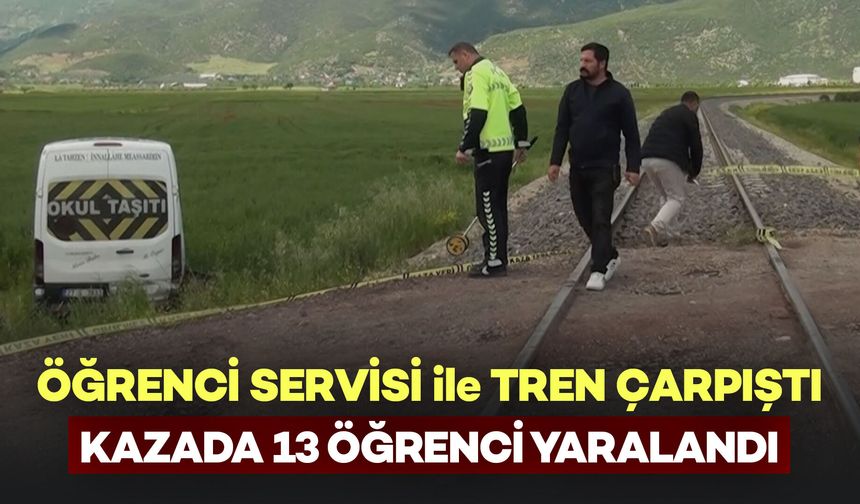 Feci Kaza! Öğrenci Servisi ile Tren Çarpıştı: 13 Öğrenci Yaralandı