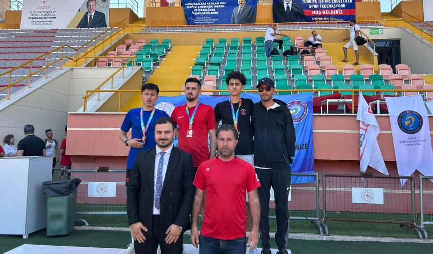 Bitlisli sporculardan Türkiye Şampiyonası’nda gururlandıran başarı