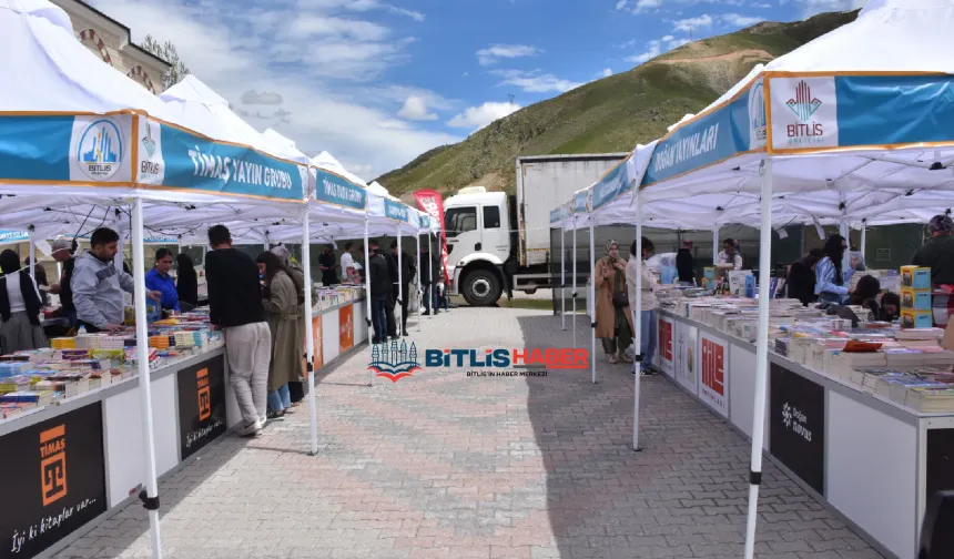 Son Dakika: Yağışlar Nedeniyle Bitlis’te 2. Gençlik Festivali ve Kitap Fuarı Sona Erdirildi