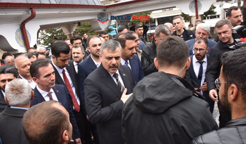 Bakan Çiftçi Bitlis'te temaslarda bulundu