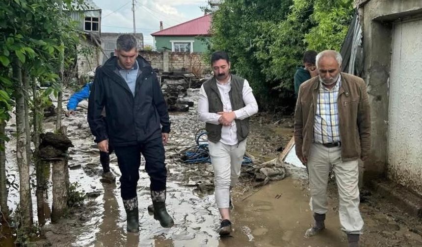 Diyadin'de yağışın ardından tüm kurumlar sahaya indi