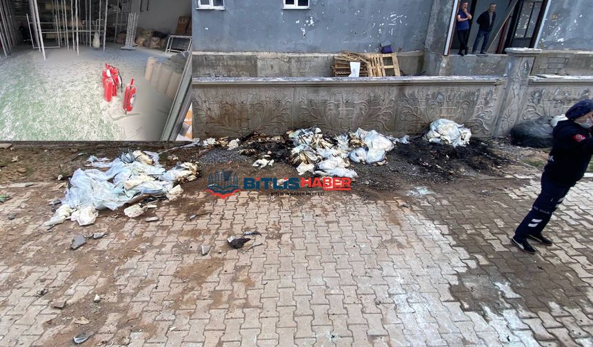 Bitlis’te Organize Sanayi Bölgesi’nde Fabrikada Yangın