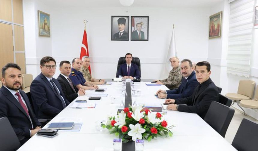 Bitlis’te İl Asayiş, Güvenlik ve İstihbarat Toplantısı Yapıldı