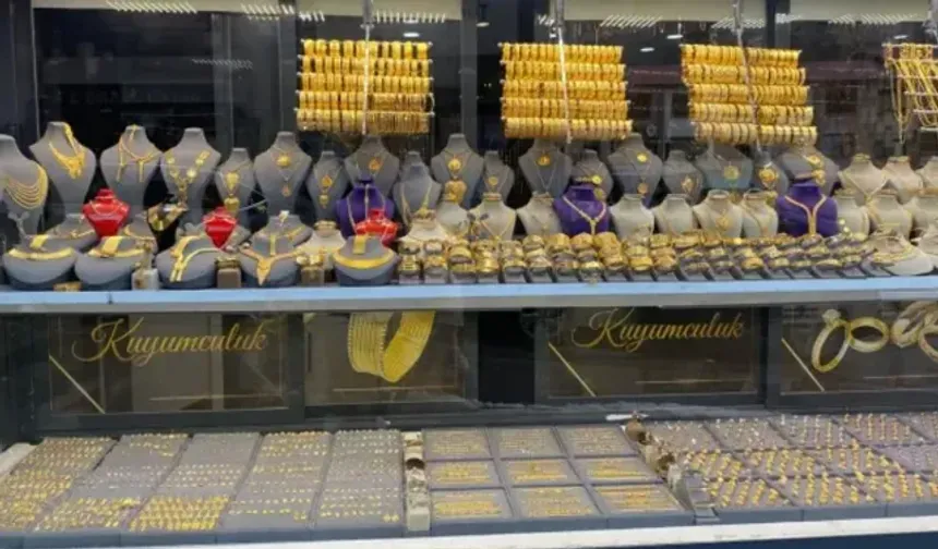 Altın fiyatları yükselişe mi geçiyor?