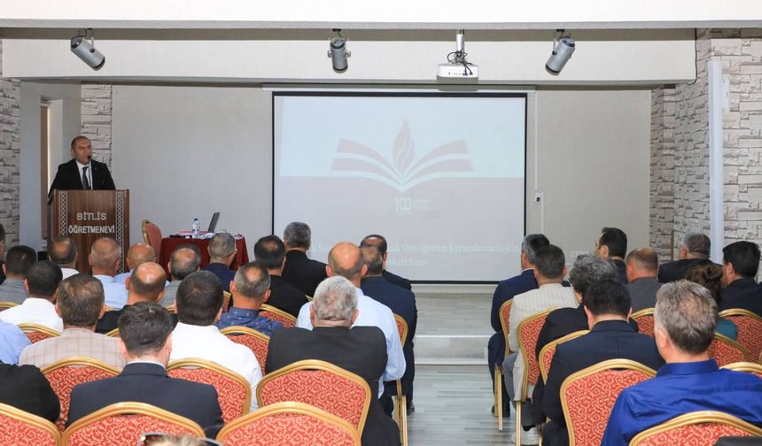 Bitlis’te LGS Öncesi Bilgilendirme ve Değerlendirme Toplantısı Gerçekleştirildi