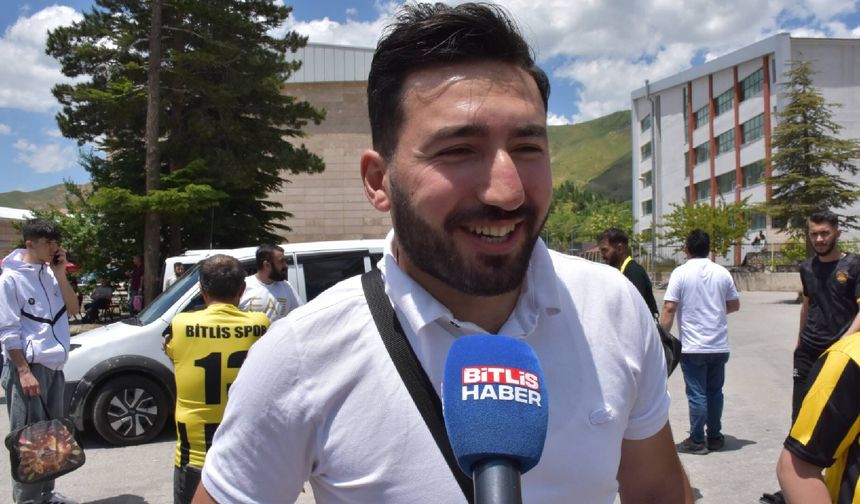 Bitlis Spor Taraftarından Çarşambaspor’a Türkülü Gönderme