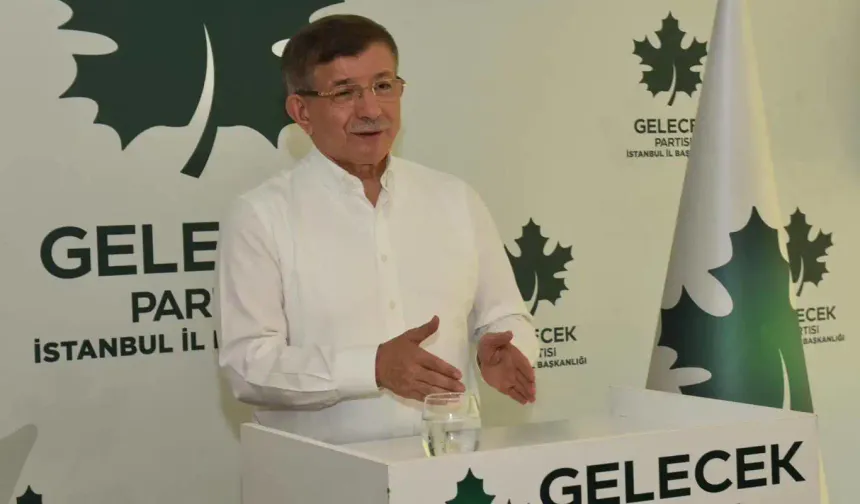 Ahmet Davutoğlu siyaseti bıraktı! Gelecek Partisi feshedildi