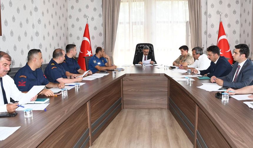 Adilcevaz'da Suda Boğulma Vakalarına Karşı Önlemler Masaya Yatırıldı