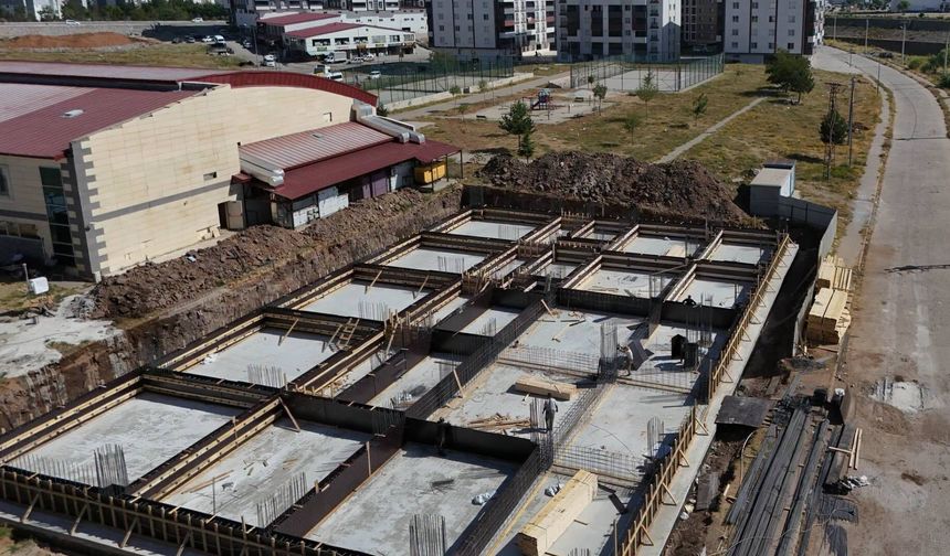 Bitlis'e Gençlere Özel Modern Yaşam ve Spor Merkezi Kazandırılıyor