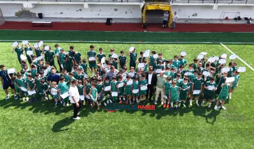 Bitlis Konyaspor Futbol Okulu Sertifika Töreni