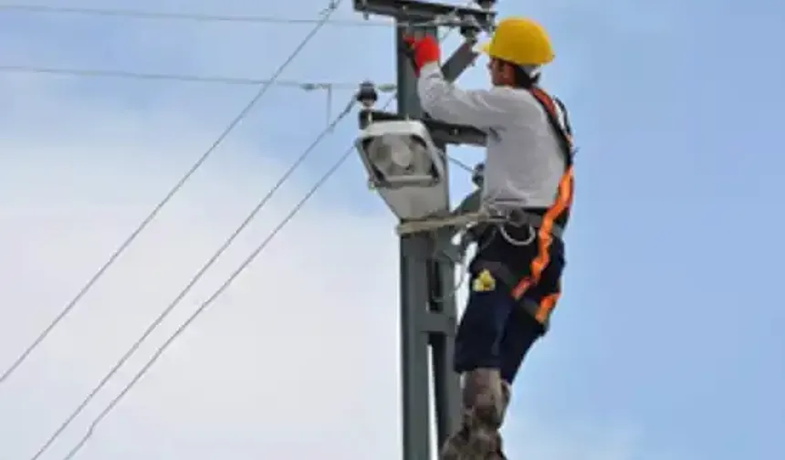 Bitlis'te 8 saatlik elektrik kesintisi