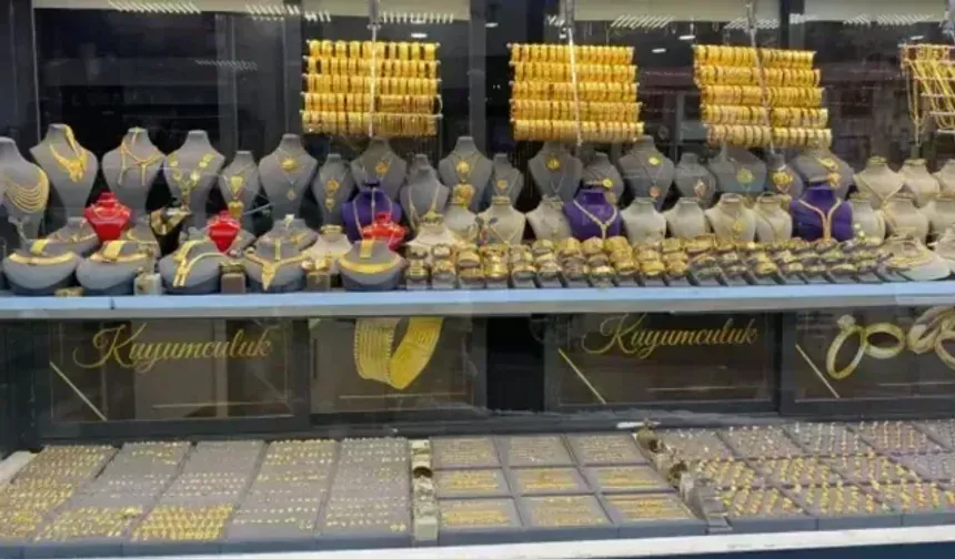 Altında ibre bir anda yukarı döndü: Gram altın o seviyeyi de geçti