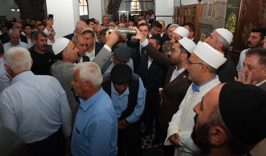 Bitlis’te aralarında husumet bulunan iki aile barıştırıldı