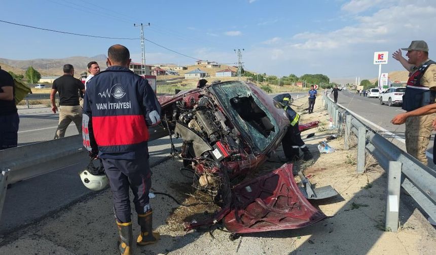 Van'da trafik kazasında 4 yaralı