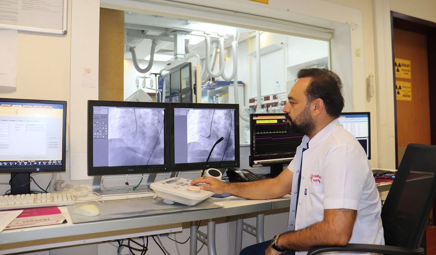 Uzmanından kalp sağlığı uyarısı: Ani başlayan ağrılara dikkat