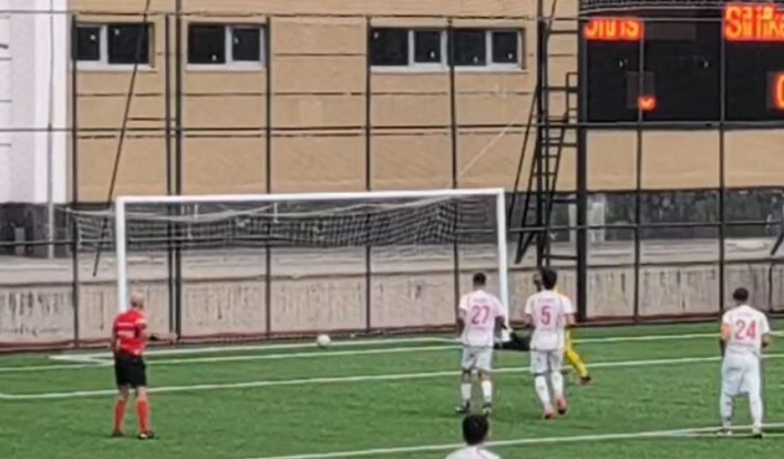 Bitlis 1916 Spor ikinci yarıda öne geçti: Gol penaltıdan geldi