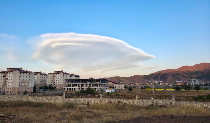 Bitlis'te UFO'yu andıran görüntü dikkat çekti