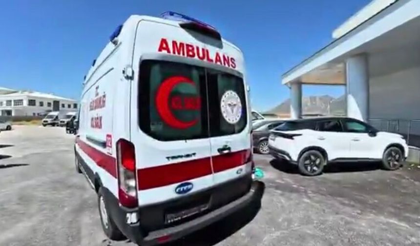 Eren ailesinden Bitlis’e ambulans desteği