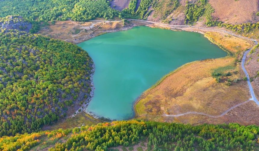 Milli park ilan edilen Nemrut Kalderası'nda sonbahar güzelliği