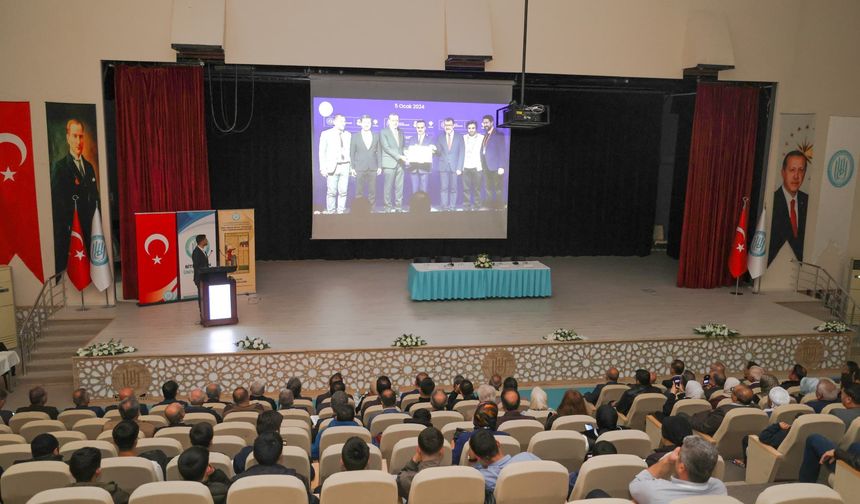 Bitlis'te Yavuz Sultan Selim'in beyni İdris-i Bidlisî  Sempozyumu düzenlendi