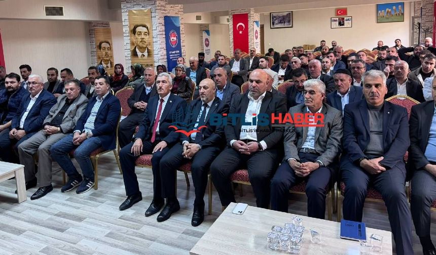 Durak, 4’üncü kez güven tazeleyerek Diyanet-Sen Bitlis Şube Başkanı oldu